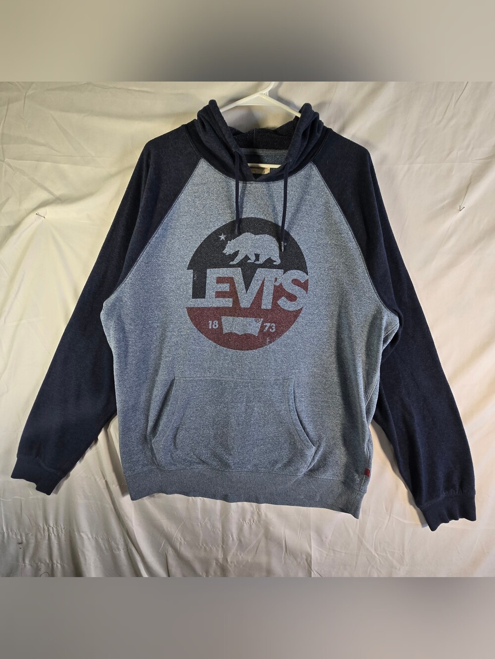 Levi's Men's Blue Two-Tone Hoodie Sweatshirt